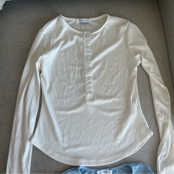 NWOT De base full sleeves buttoned shirts, tops, blouse, Small, white - Picture 3 of 7